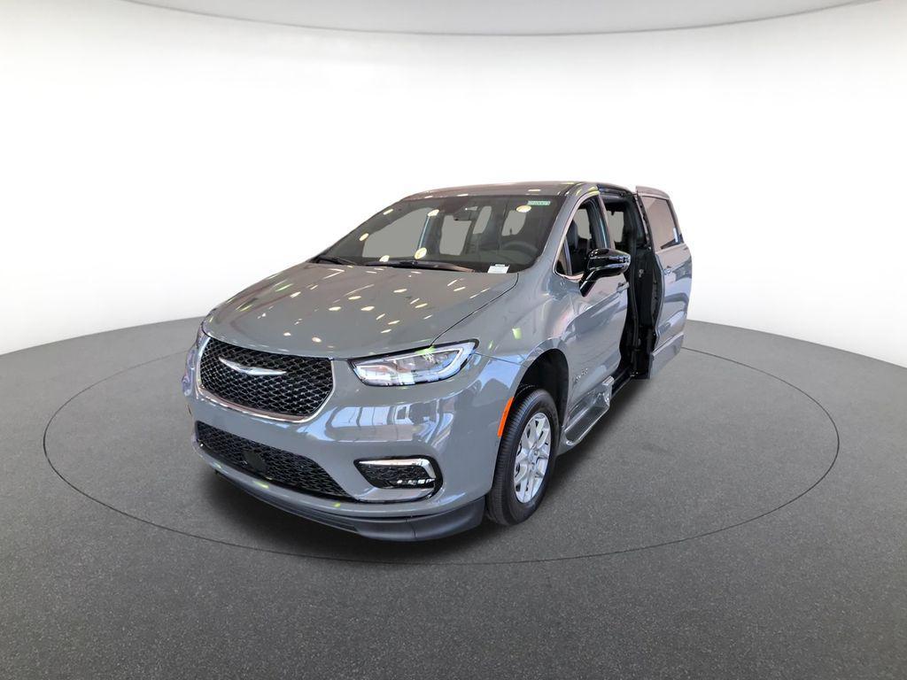 used 2025 Chrysler Pacifica car, priced at $79,388