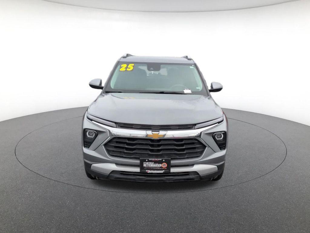 used 2025 Chevrolet TrailBlazer car, priced at $23,289