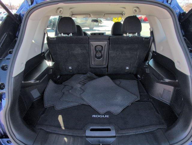 used 2018 Nissan Rogue car, priced at $11,886