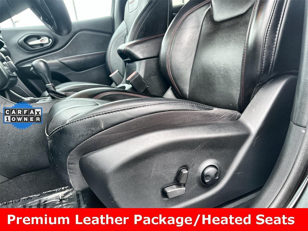 used 2022 Jeep Cherokee car, priced at $17,900