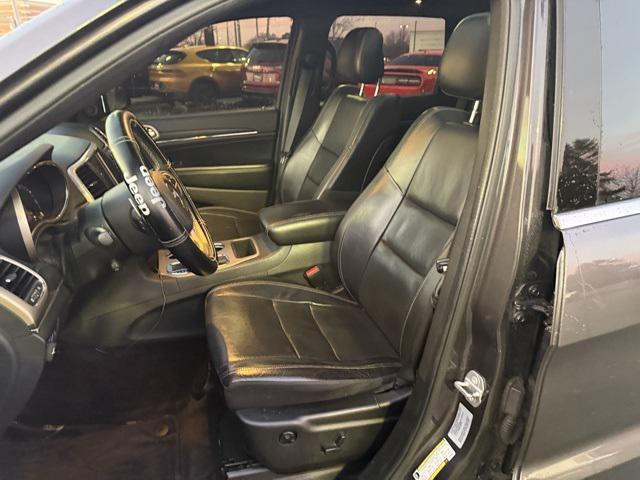 used 2017 Jeep Grand Cherokee car, priced at $13,489