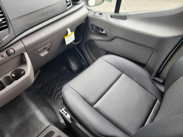 new 2026 Ford Transit-250 car