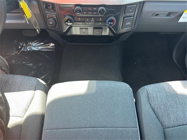 new 2025 Ford F-350 car, priced at $48,602