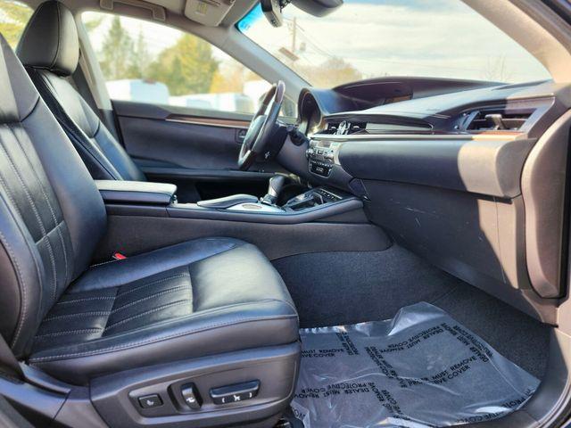 used 2016 Lexus ES 350 car, priced at $17,996
