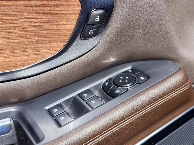 new 2025 Ford Expedition car, priced at $84,640