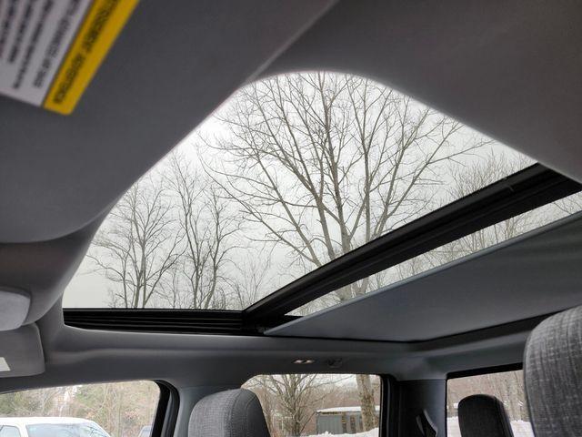 used 2021 Ford F-150 car, priced at $29,996