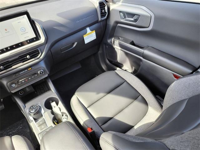 new 2025 Ford Bronco Sport car, priced at $34,000