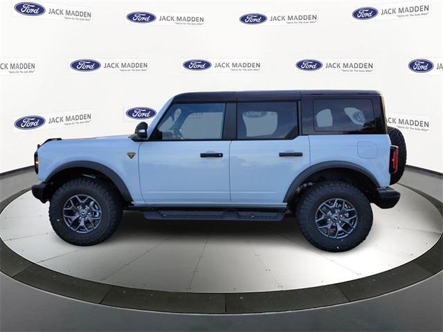 new 2025 Ford Bronco car, priced at $61,136