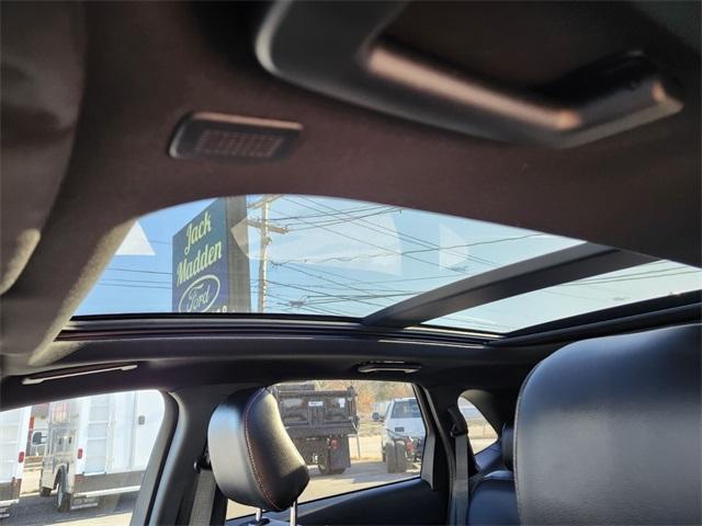 used 2022 Ford Edge car, priced at $27,996