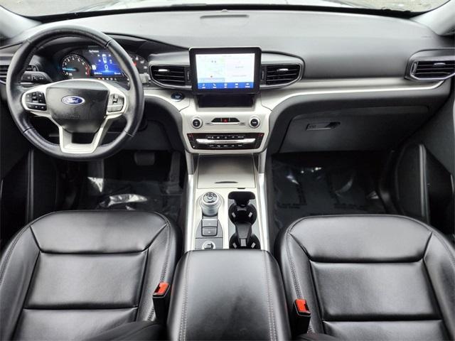 used 2022 Ford Explorer car, priced at $29,996