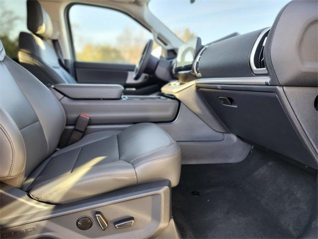 new 2025 Ford Expedition Max car, priced at $74,730