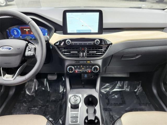 used 2022 Ford Escape car, priced at $25,996