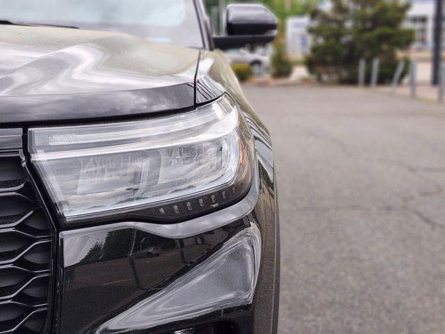 used 2025 Ford Explorer car, priced at $42,497
