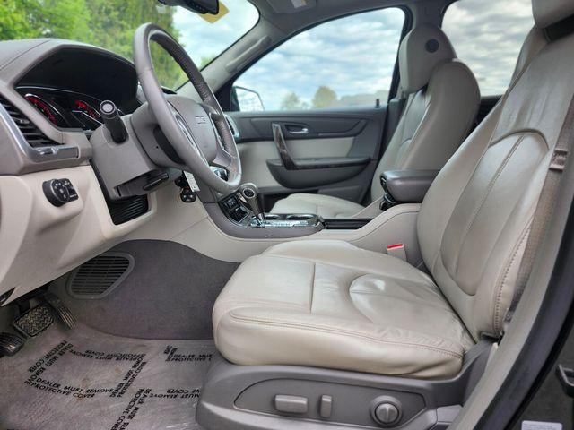 used 2015 GMC Acadia car, priced at $10,497