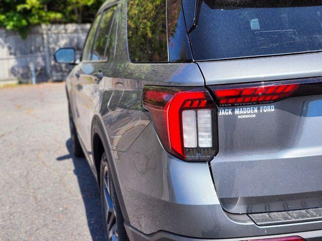 new 2026 Ford Explorer car