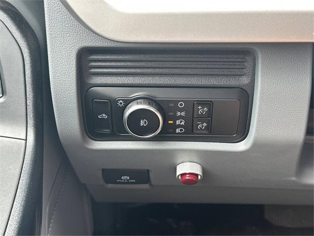 new 2025 Ford F-350 car, priced at $66,996