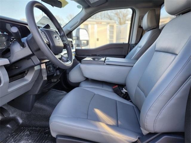 new 2025 Ford F-450 car, priced at $91,875