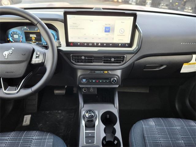 new 2025 Ford Bronco Sport car, priced at $35,881