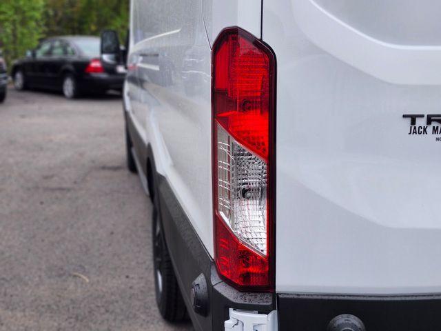 new 2026 Ford Transit-350 car