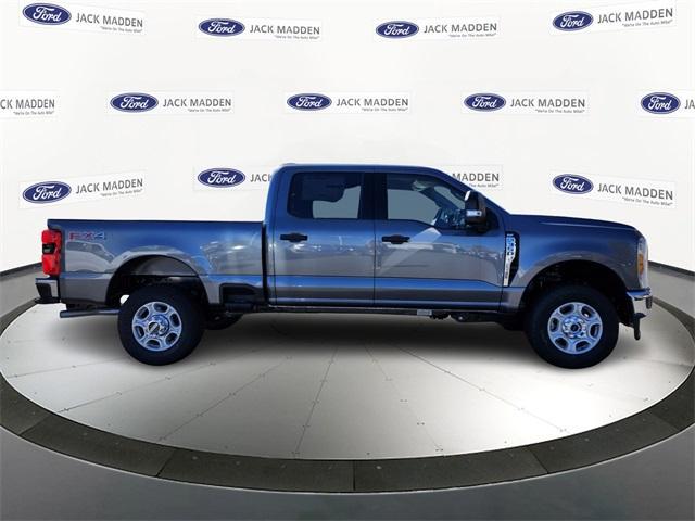 new 2025 Ford F-350 car, priced at $55,184
