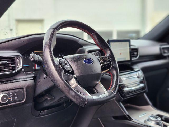 used 2022 Ford Explorer car, priced at $33,996
