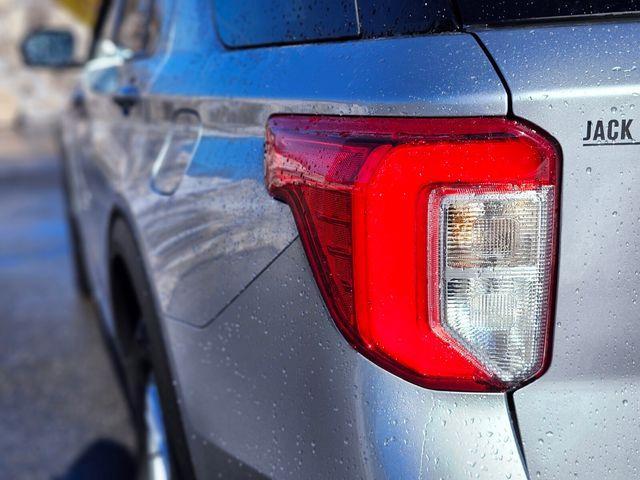 used 2020 Ford Explorer car, priced at $25,996