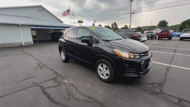 used 2022 Chevrolet Trax car, priced at $17,914