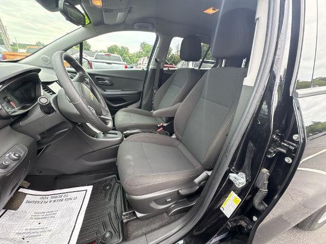 used 2022 Chevrolet Trax car, priced at $17,914