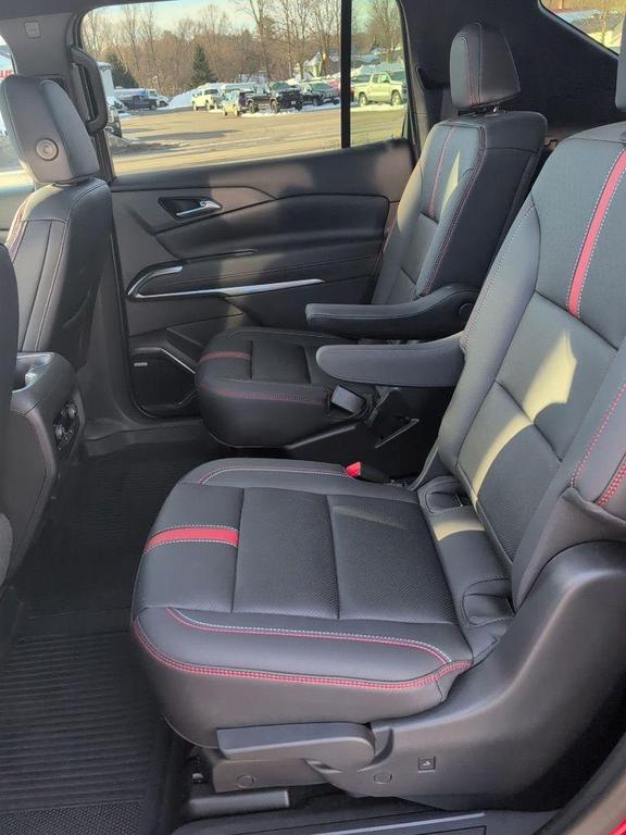 used 2024 Chevrolet Traverse car, priced at $50,212