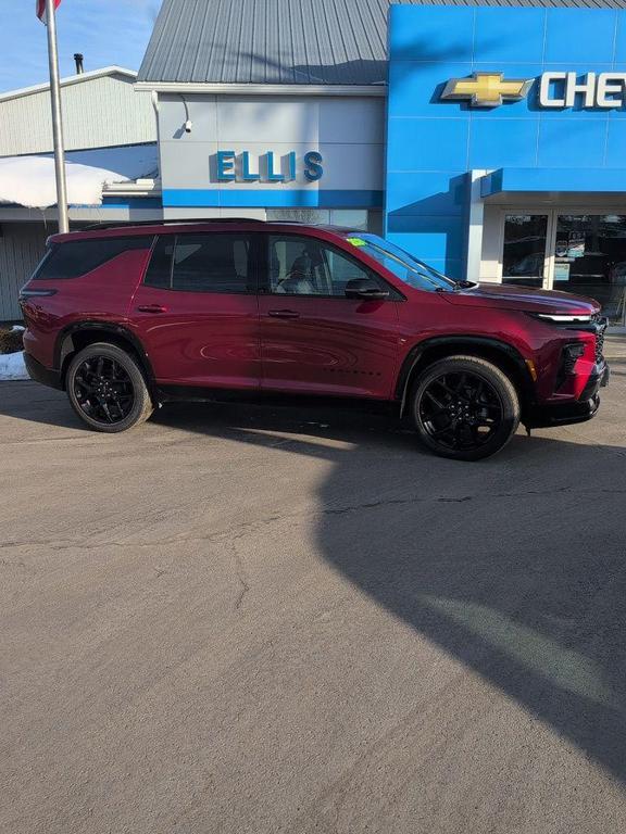 used 2024 Chevrolet Traverse car, priced at $50,212
