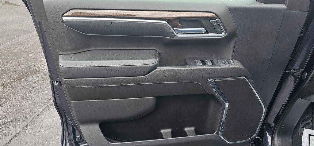 used 2023 Chevrolet Silverado 1500 car, priced at $43,991