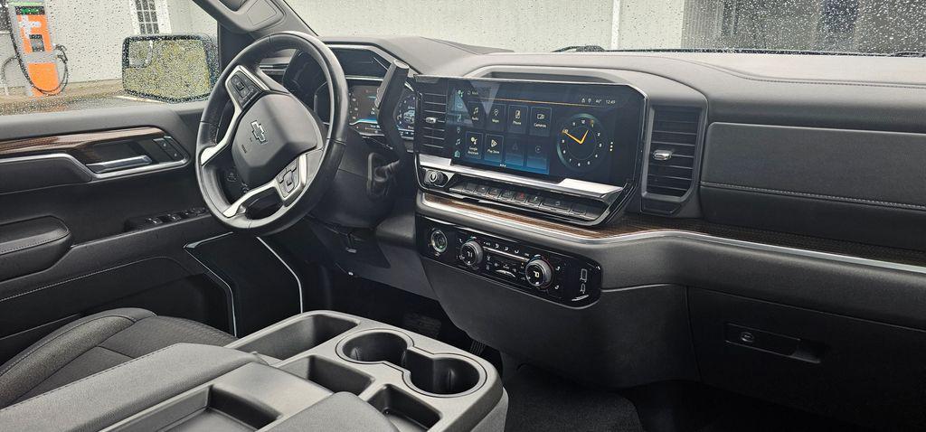 used 2023 Chevrolet Silverado 1500 car, priced at $43,991