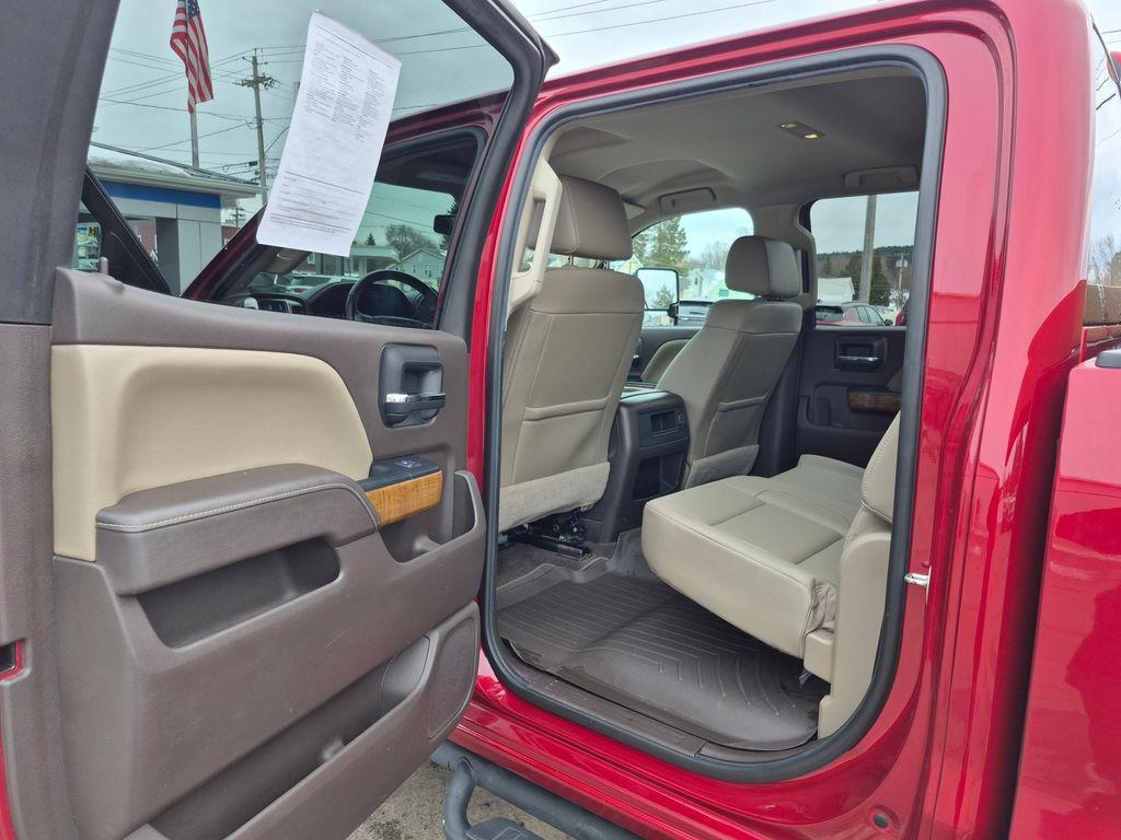 used 2018 GMC Sierra 2500 car, priced at $34,900