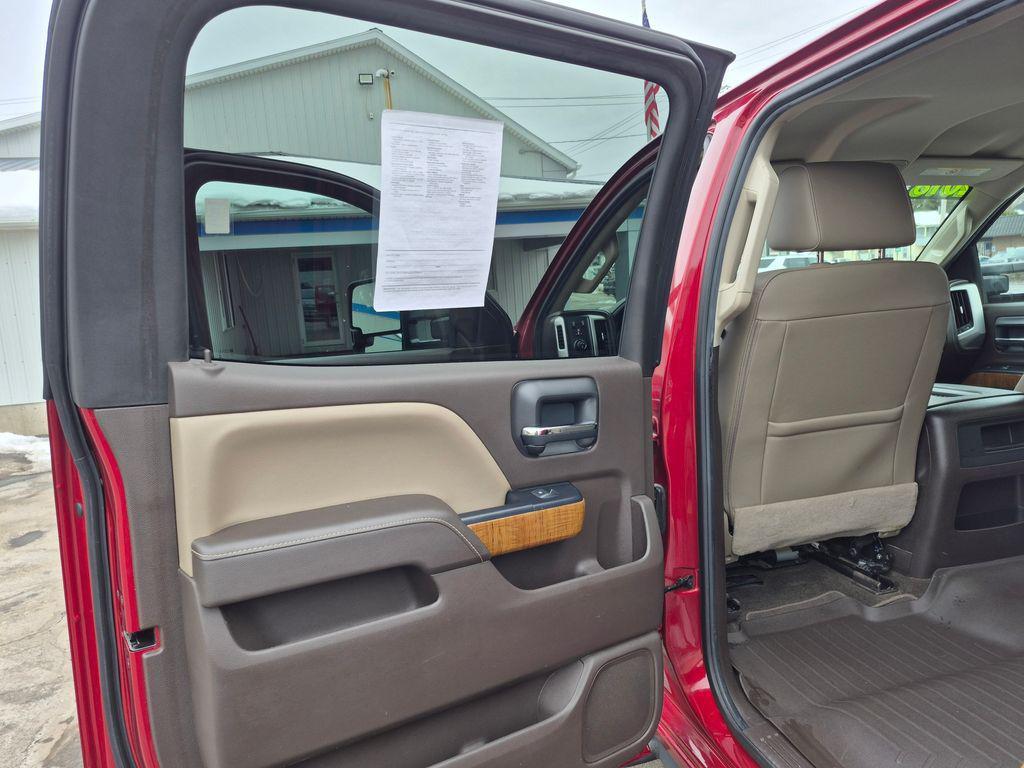 used 2018 GMC Sierra 2500 car, priced at $34,900