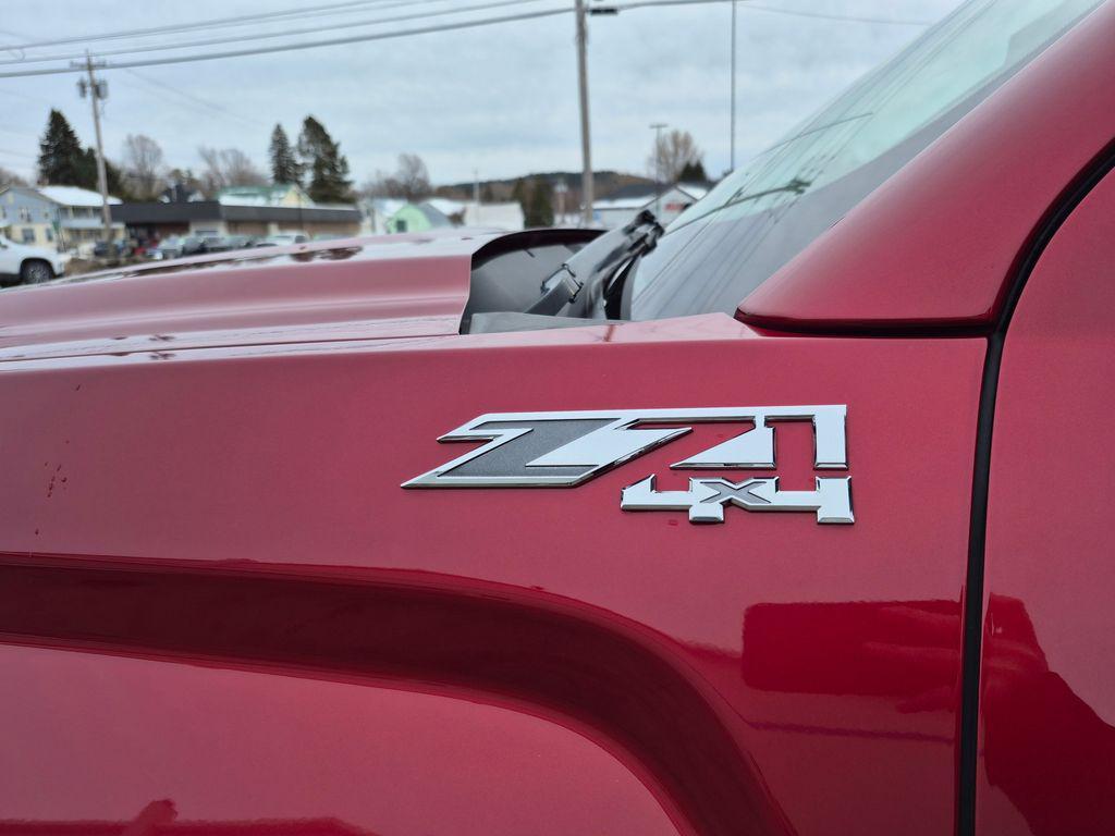 used 2018 GMC Sierra 2500 car, priced at $34,900