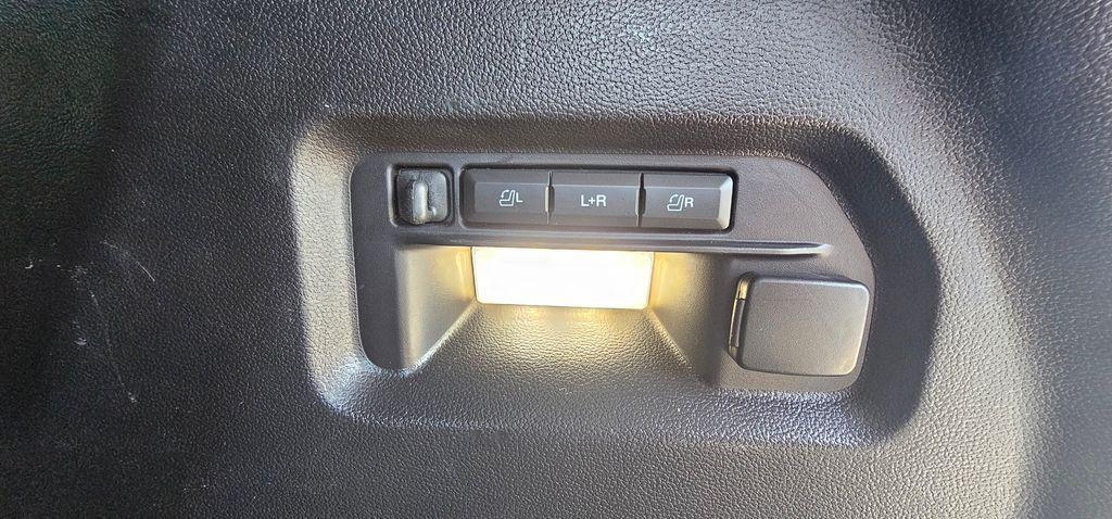 used 2022 Ford Explorer car, priced at $31,917