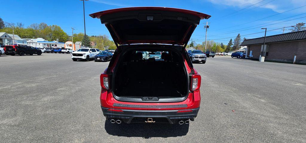used 2022 Ford Explorer car, priced at $31,917