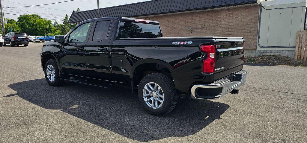 used 2023 Chevrolet Silverado 1500 car, priced at $38,630