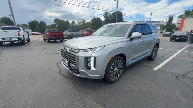 used 2025 Hyundai Palisade car, priced at $47,728