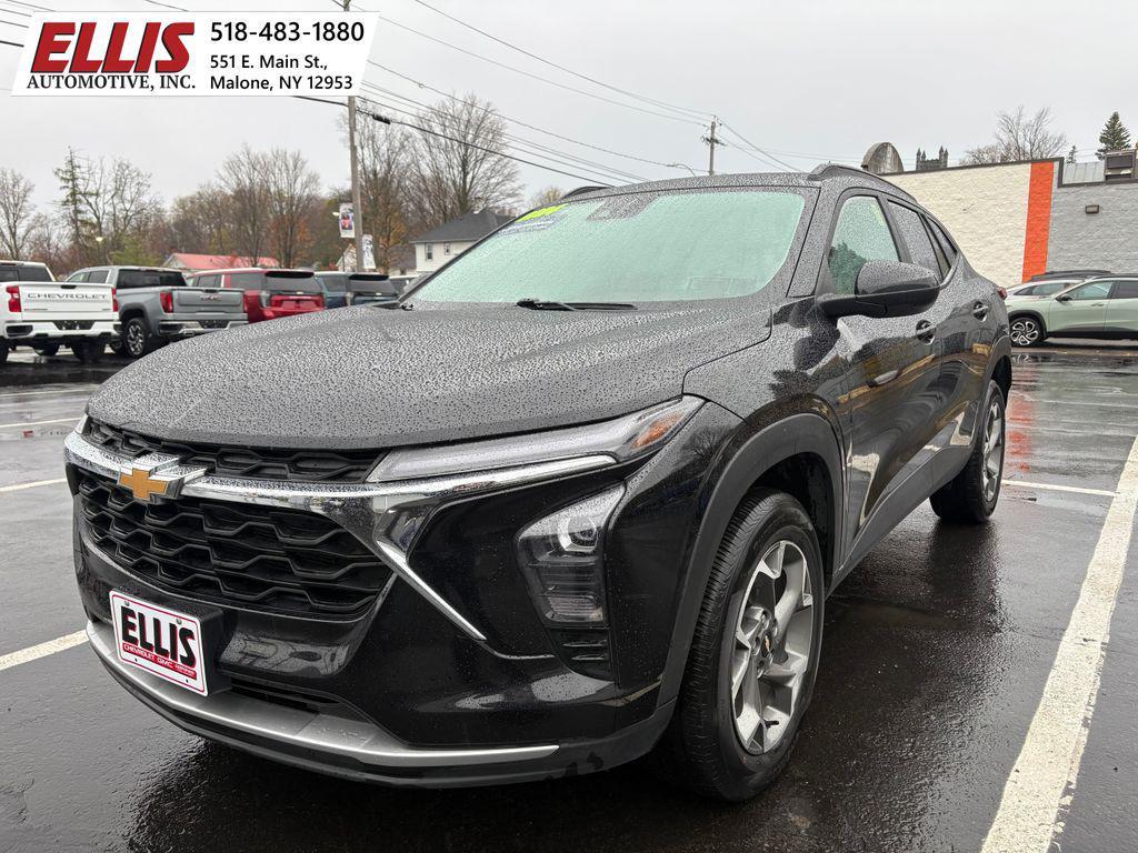 used 2024 Chevrolet Trax car, priced at $21,789