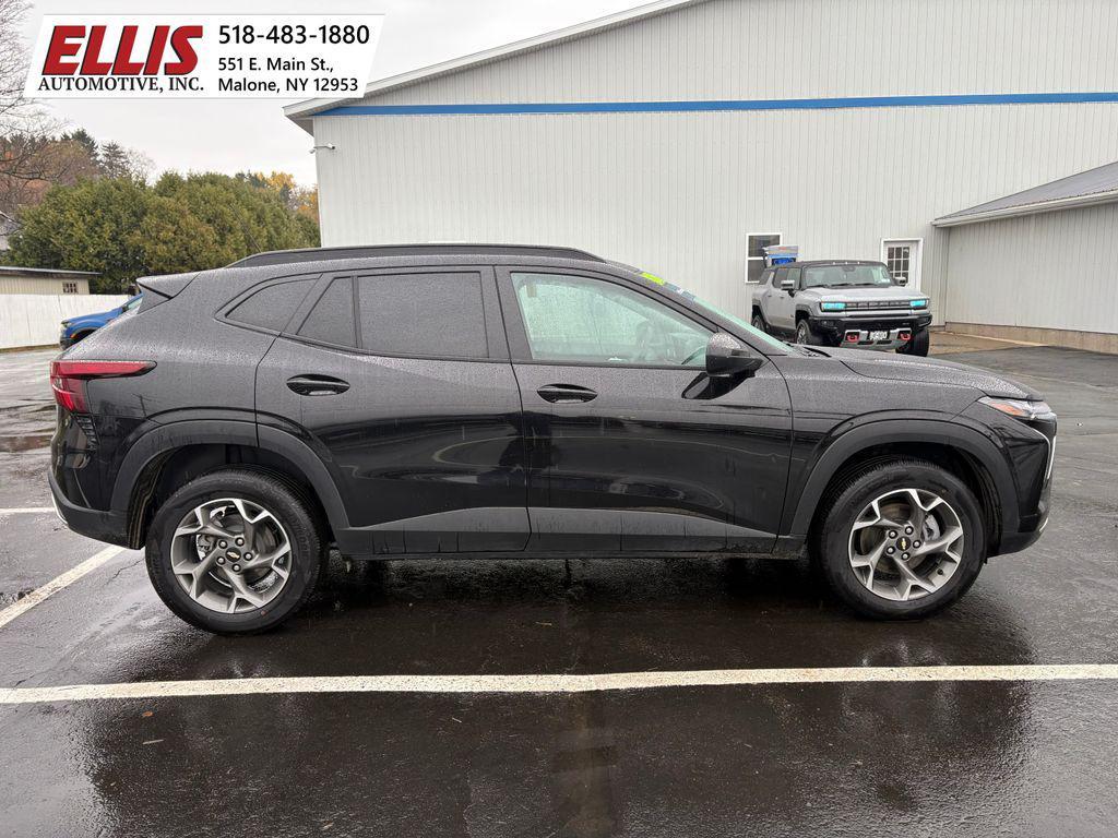 used 2024 Chevrolet Trax car, priced at $21,789