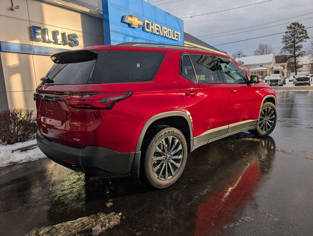 used 2023 Chevrolet Traverse car, priced at $33,111