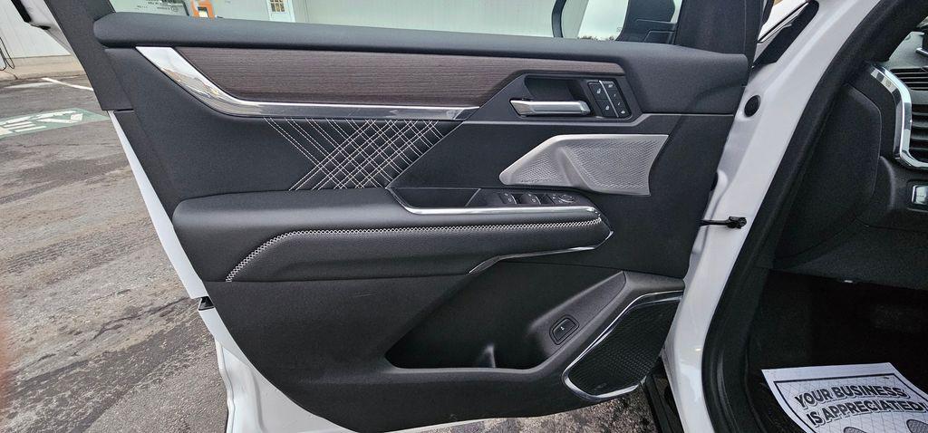 used 2024 GMC Acadia car, priced at $50,984