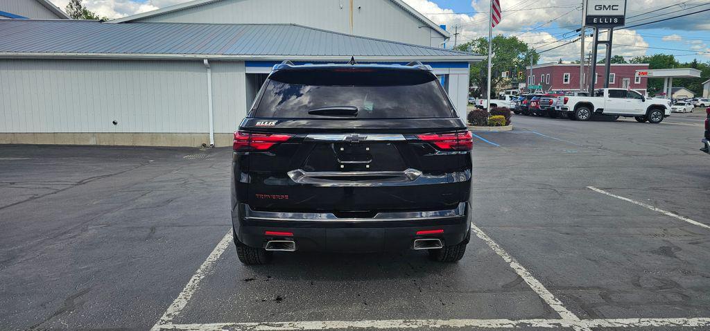 used 2023 Chevrolet Traverse car, priced at $38,647