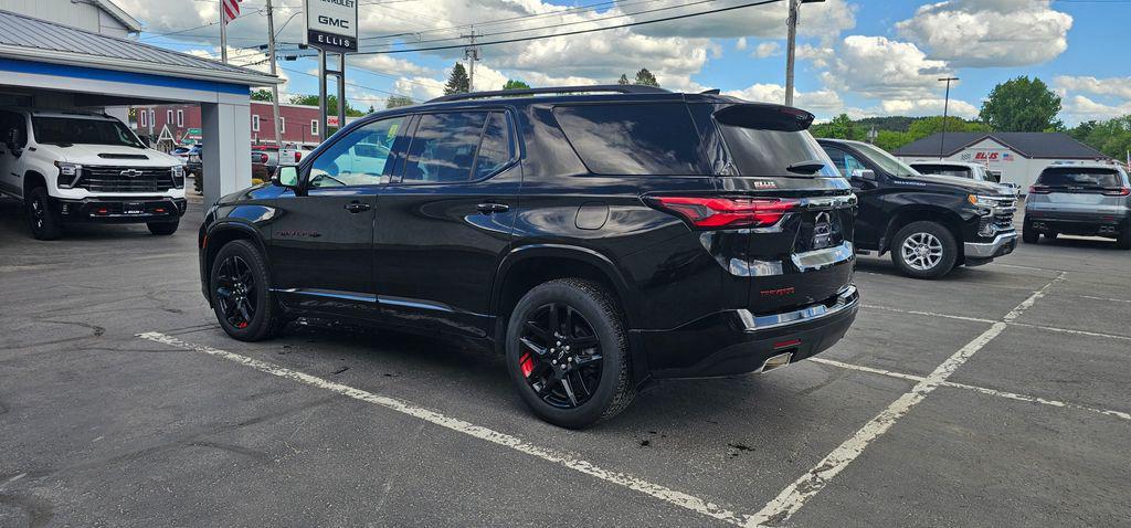 used 2023 Chevrolet Traverse car, priced at $38,647