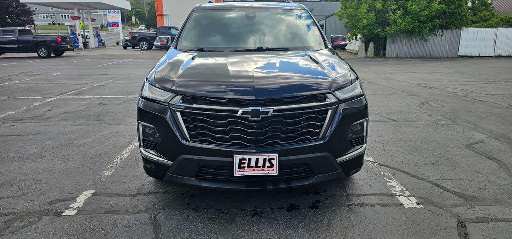 used 2023 Chevrolet Traverse car, priced at $38,647