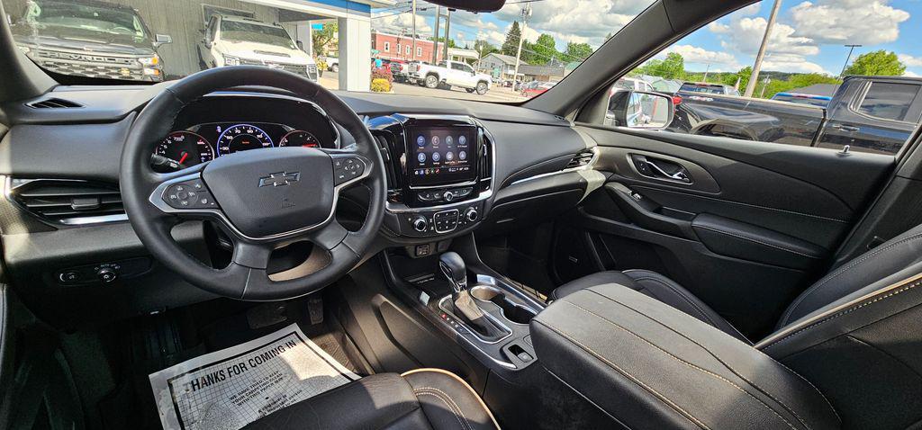 used 2023 Chevrolet Traverse car, priced at $38,647