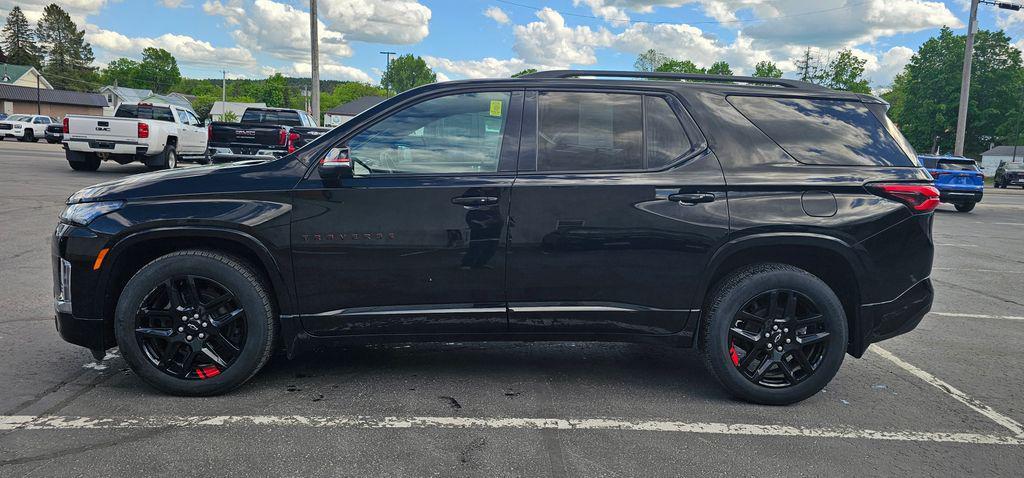 used 2023 Chevrolet Traverse car, priced at $38,647