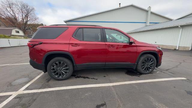 used 2023 Chevrolet Traverse car, priced at $38,694