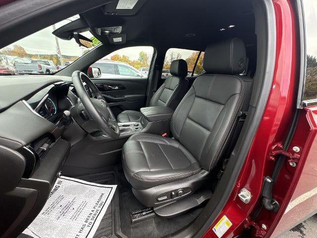 used 2023 Chevrolet Traverse car, priced at $38,694